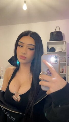 melodi.mzd nude photo 16