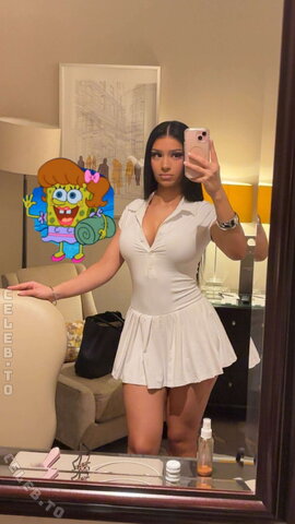 melodi.mzd nude photo 12