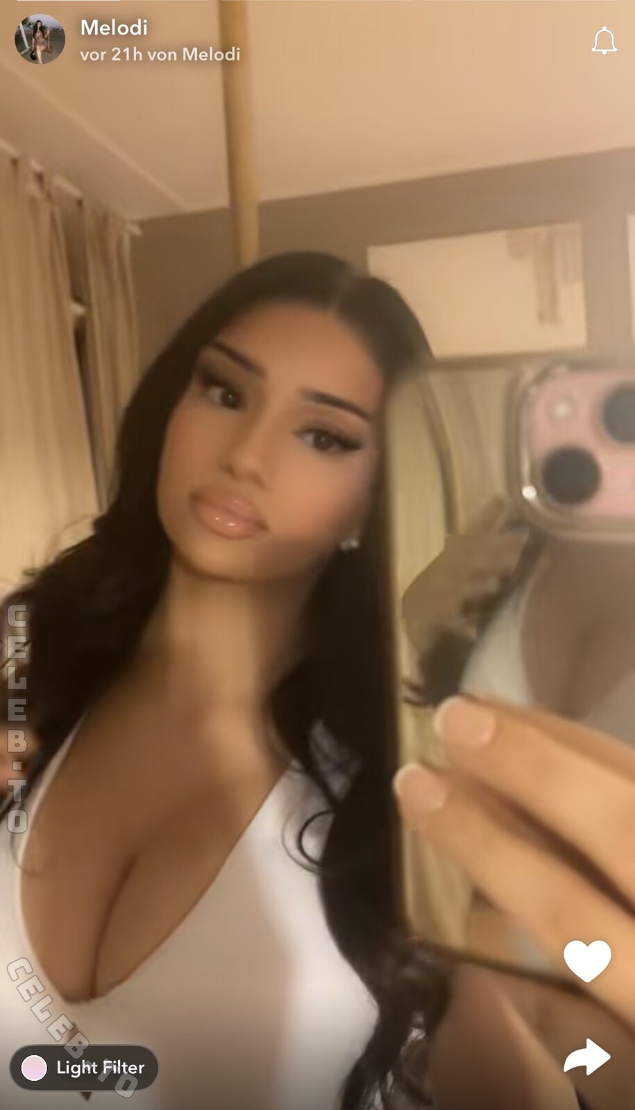 melodi.mzd nude photo 2
