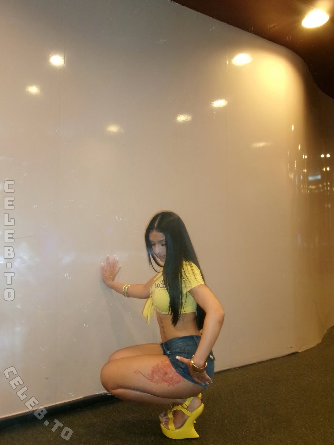 melodi.mzd nude photo 6