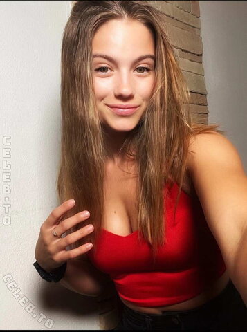 Me_martiina nude photo 50