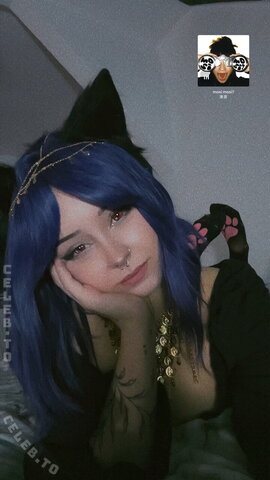 Meowiieh – From her current story