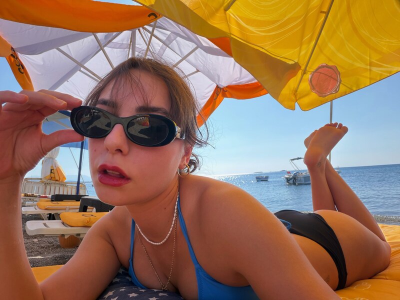 Meral Büyükkalkan nude photo 2