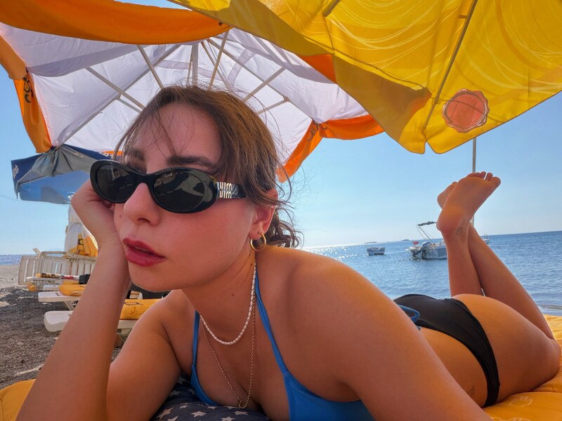 Meral Büyükkalkan nude photo 3