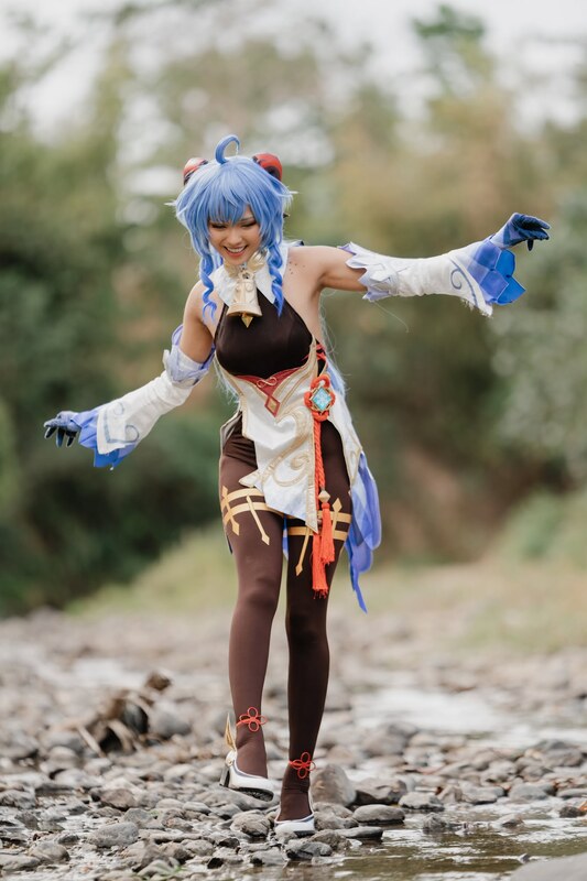 Mercyuyu nude photo 35