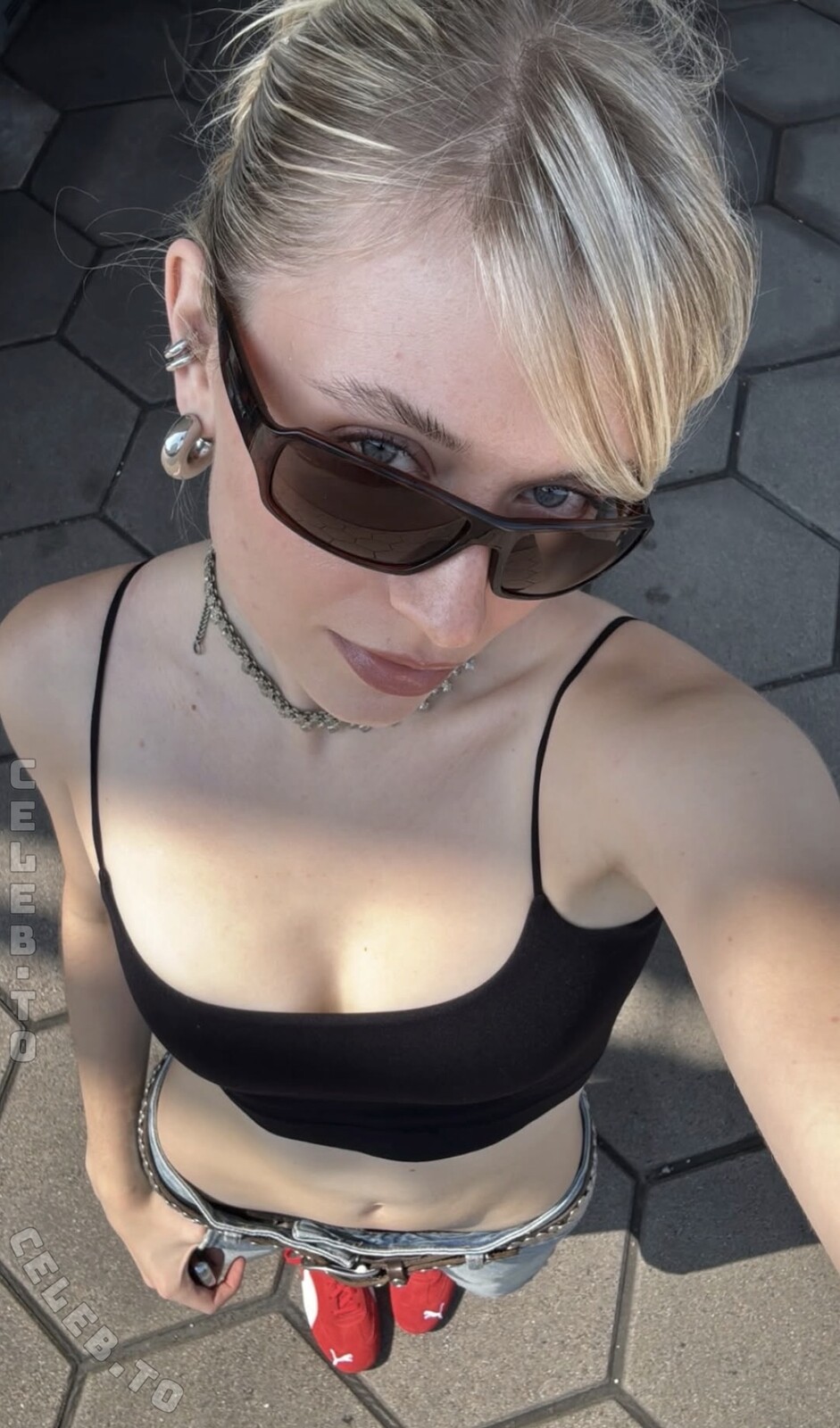 Merleperle nude photo 2