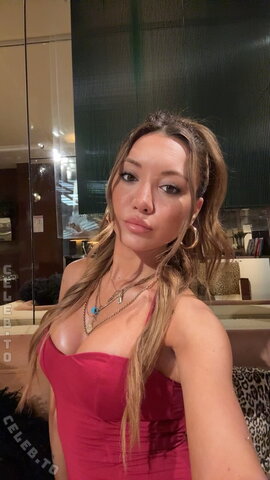 Merve Özkan nude photo 112