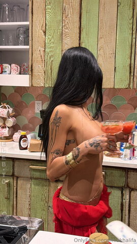 Mia Khalifa nude photo 160