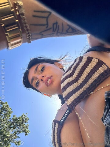 Mia Khalifa nude photo 16