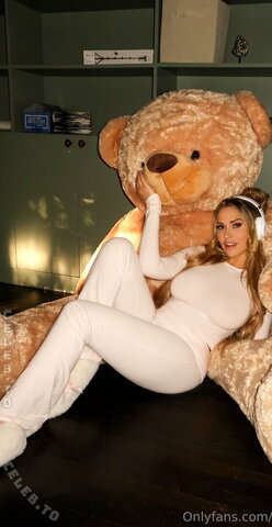 Mia Malkova nude photo 70