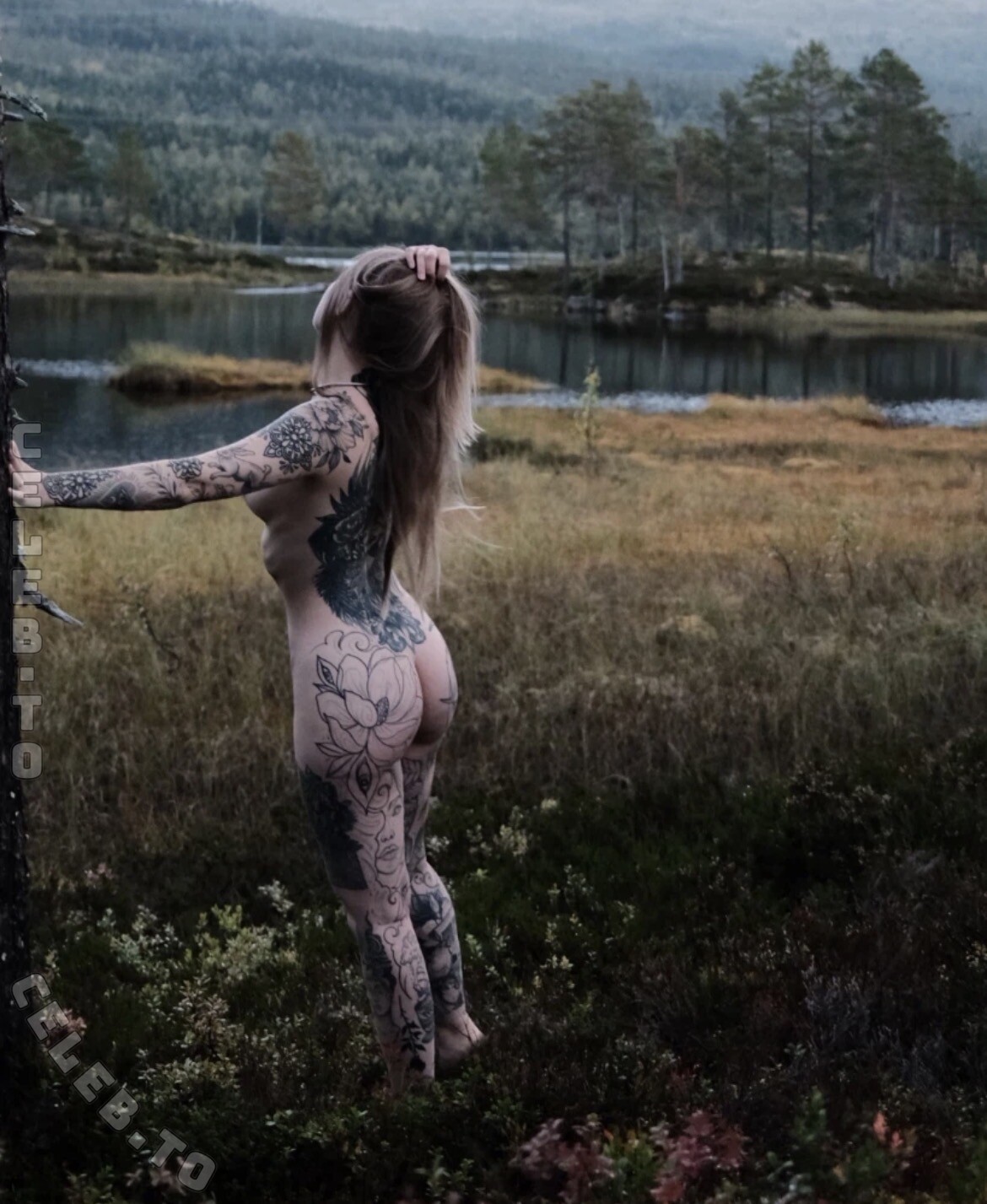Mia Plaisir nude photo 9