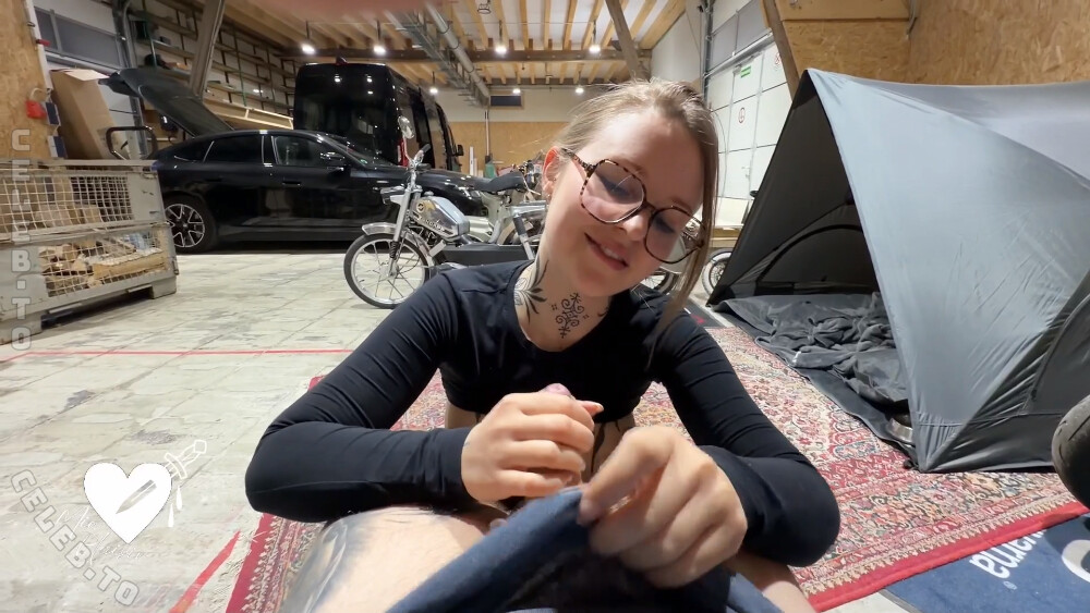Mia Plaisir nude photo 2
