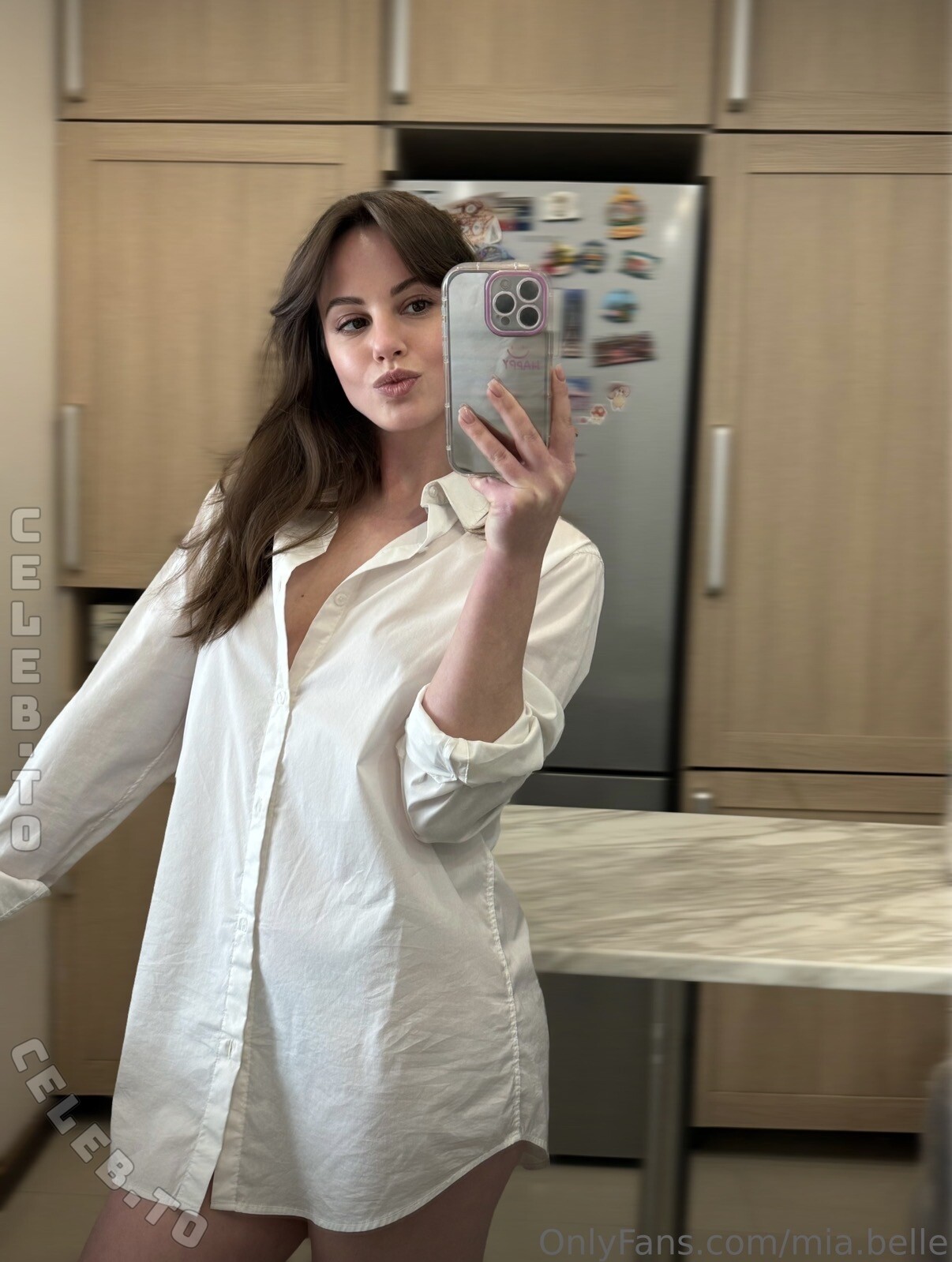 mia.belle nude photo 2