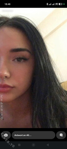 Miasmilez nude photo 1