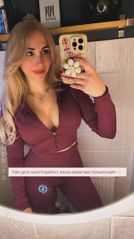 Miaumarmelade nude photo 3