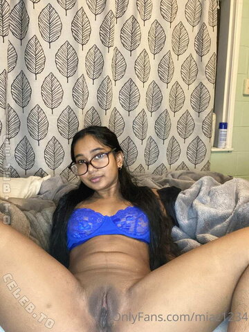 Miaz1234 nude photo 9