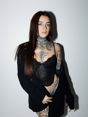 Michaela Cútová nude photo 19