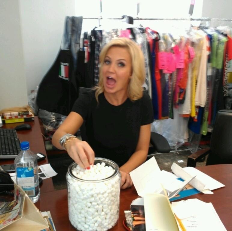 Michelle Beadle nude photo 5