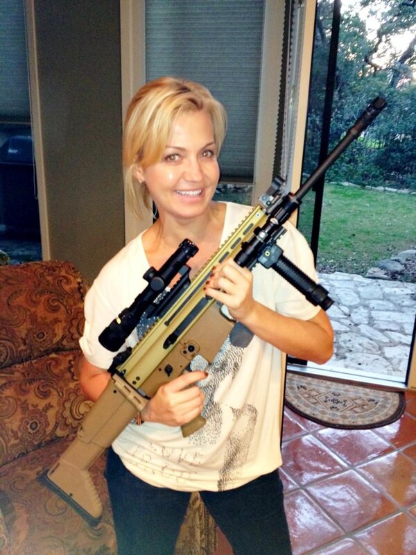 Michelle Beadle nude photo 7