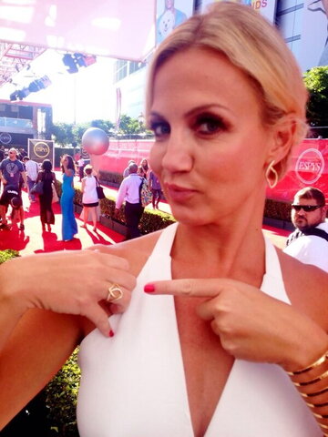 Michelle Beadle nude photo 11