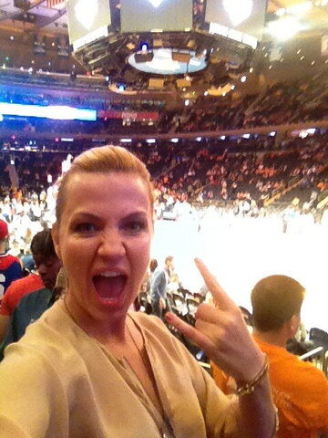 Michelle Beadle nude photo 9