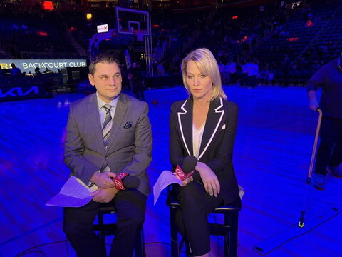 Michelle Beadle nude photo 2