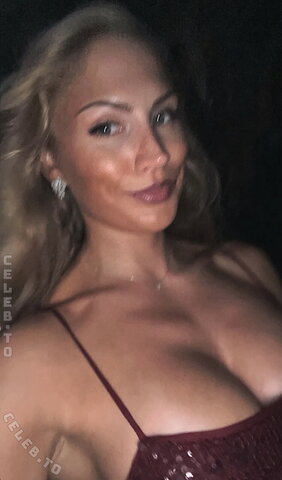Michelle Czaja nude photo 17