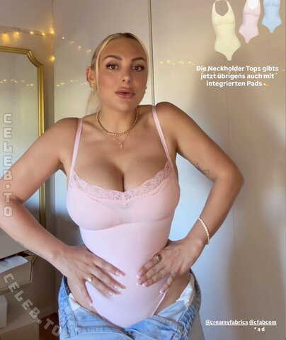 Michelle Daniaux nude photo 15