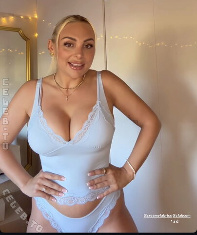 Michelle Daniaux nude photo 12