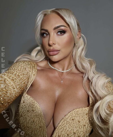 Michelle Daniaux – Wow amazing 😘🔥💦