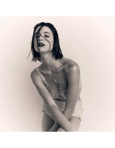 Michelle Ellyse Schlaman nude photo 8