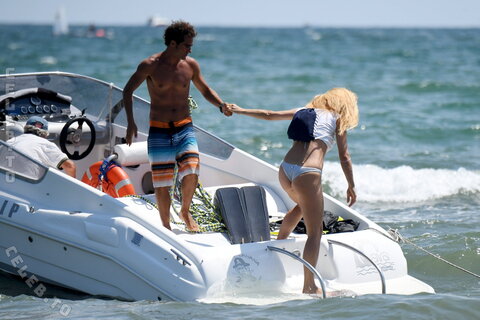 Michelle Hunziker nude photo 260