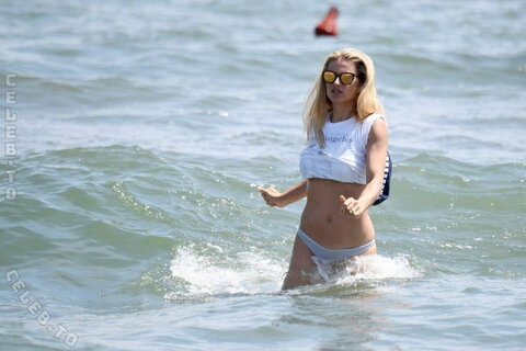 Michelle Hunziker nude photo 273