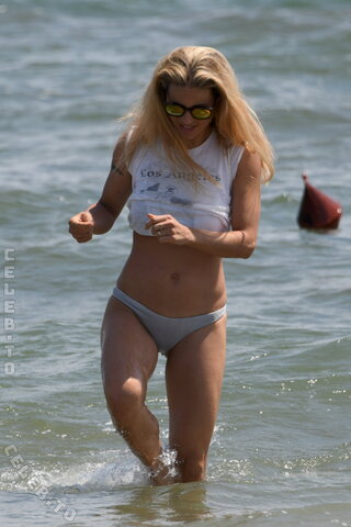 Michelle Hunziker nude photo 282