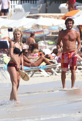 Michelle Hunziker nude photo 491