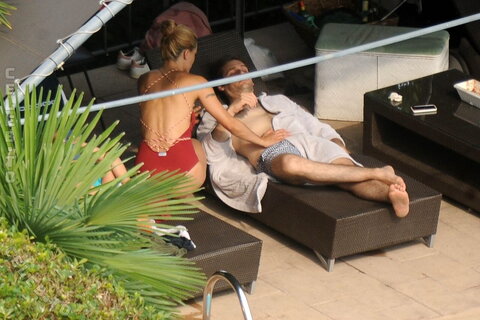 Michelle Hunziker nude photo 497