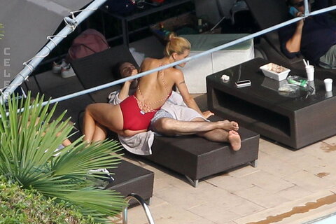 Michelle Hunziker nude photo 498