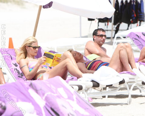 Michelle Hunziker nude photo 656