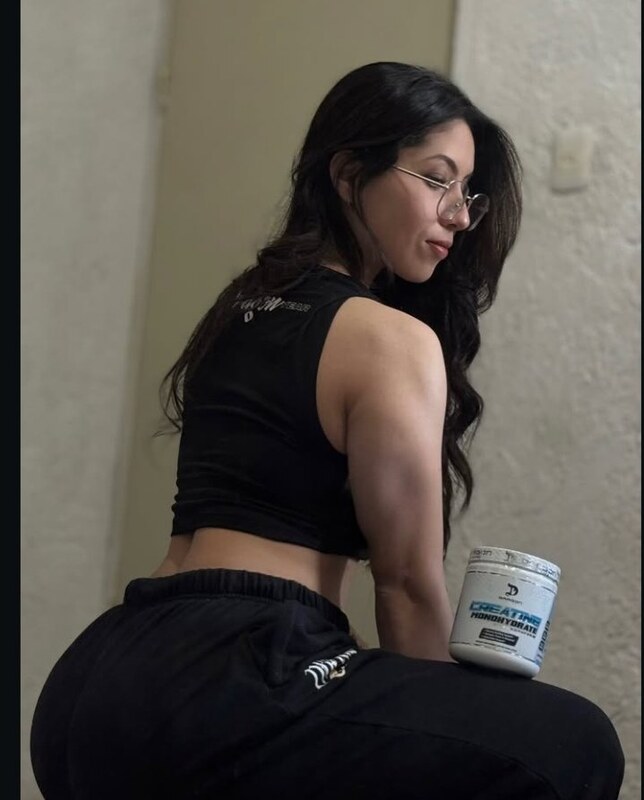 Michelle Quintana nude photo 13