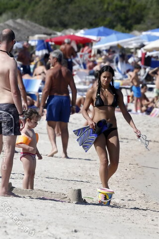 Michelle Rodríguez nude