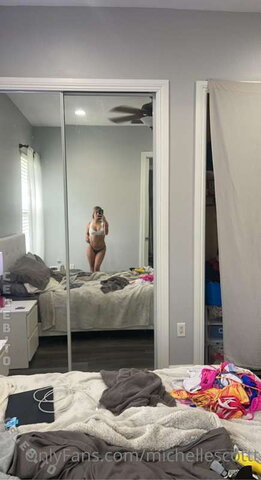 Michelle Scott nude photo 13