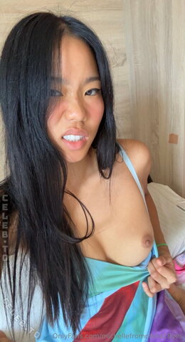 MichellefromChina nude photo 3