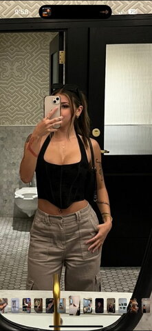Michelleycore nude photo 2