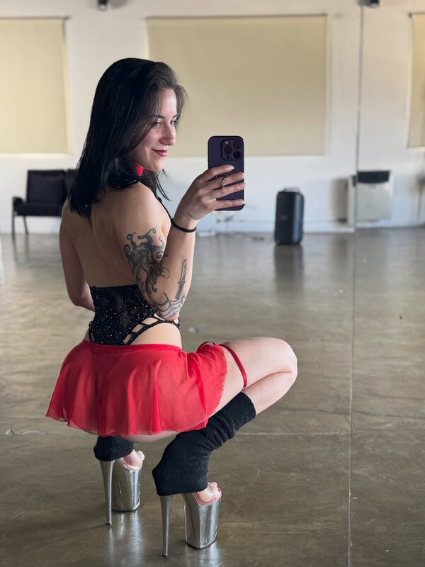 MichiNya nude photo 1