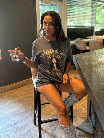 Mickie James nude photo 1