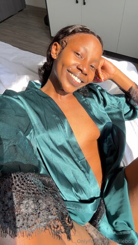 Midnight Kali nude photo 30