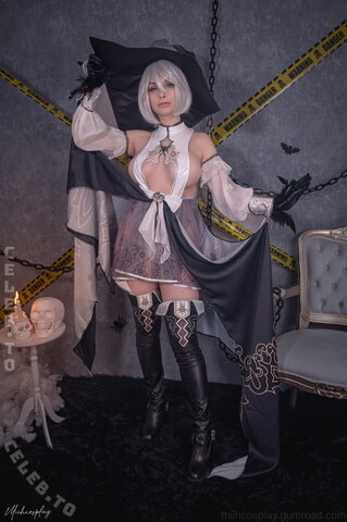 Miih Cosplay nude photo 4