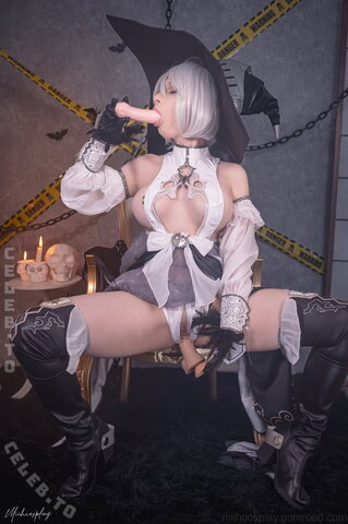 Miih Cosplay nude photo 3