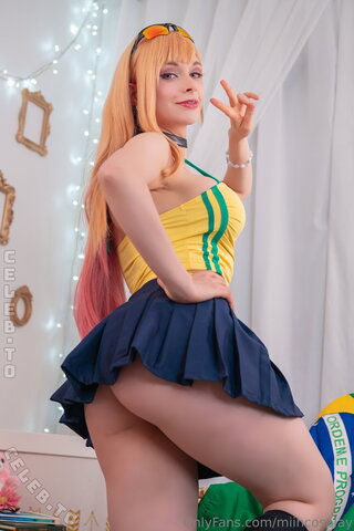 Miih Cosplay nude photo 1