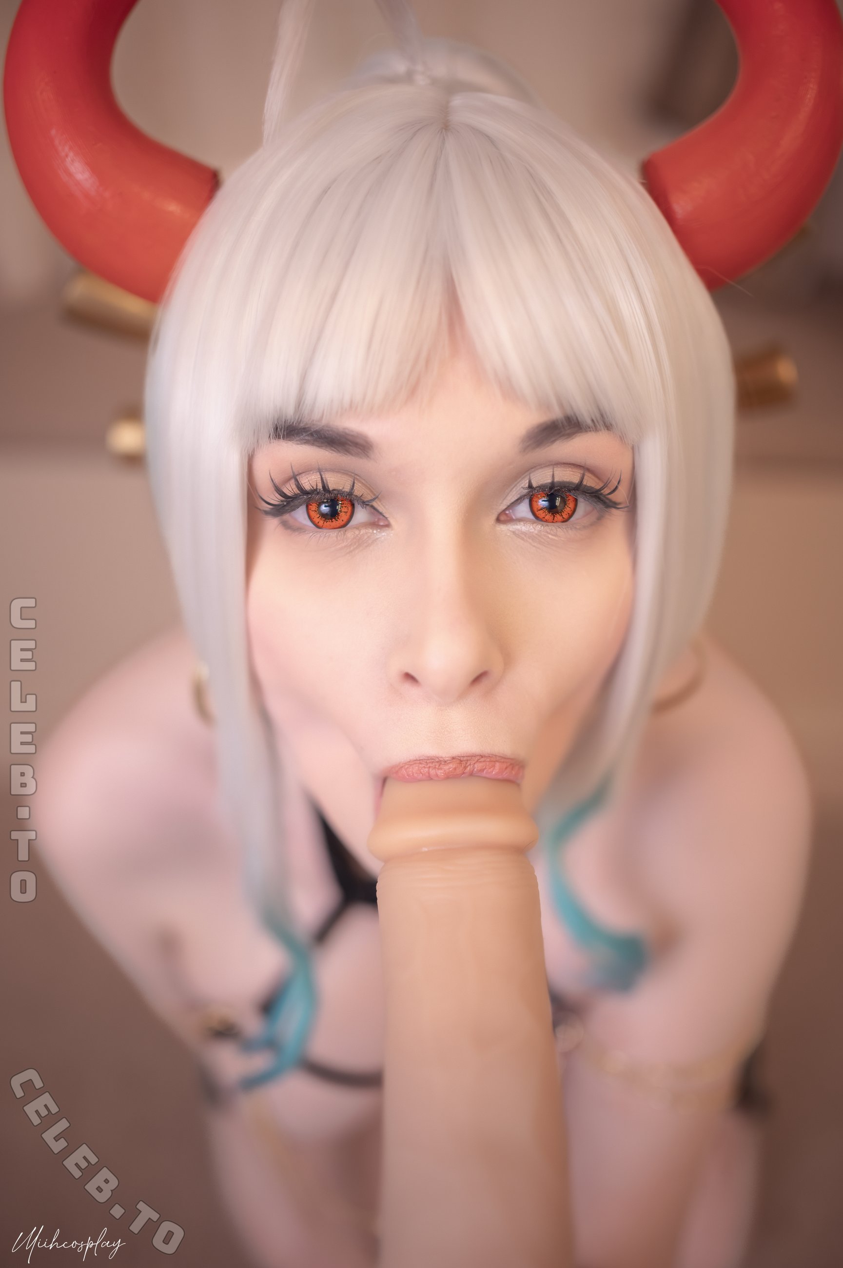 Miih Cosplay nude photo 4